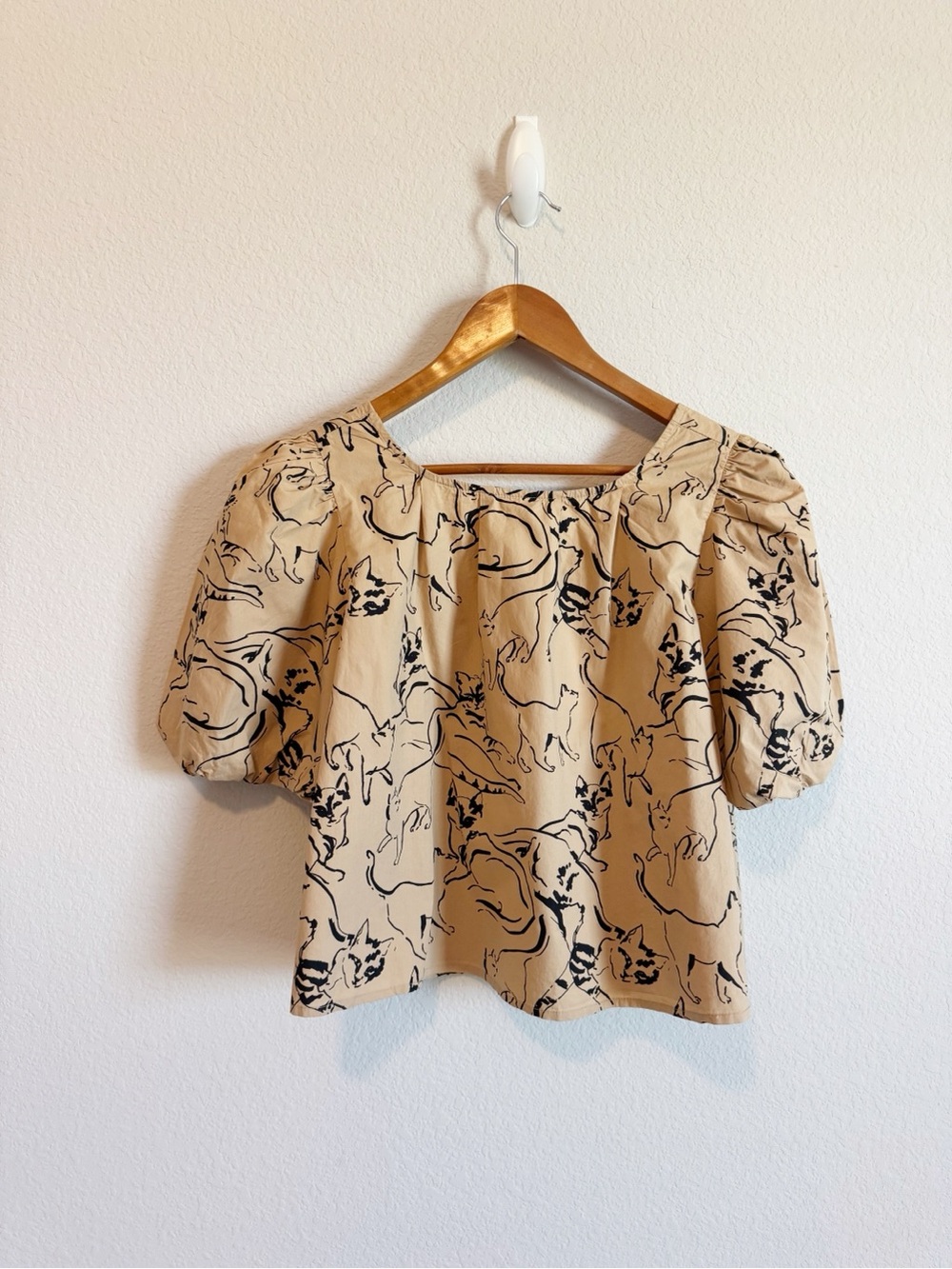 Anthropologie Maeve Cat Motif Puff Sleeve Swing Blouse Size Small
